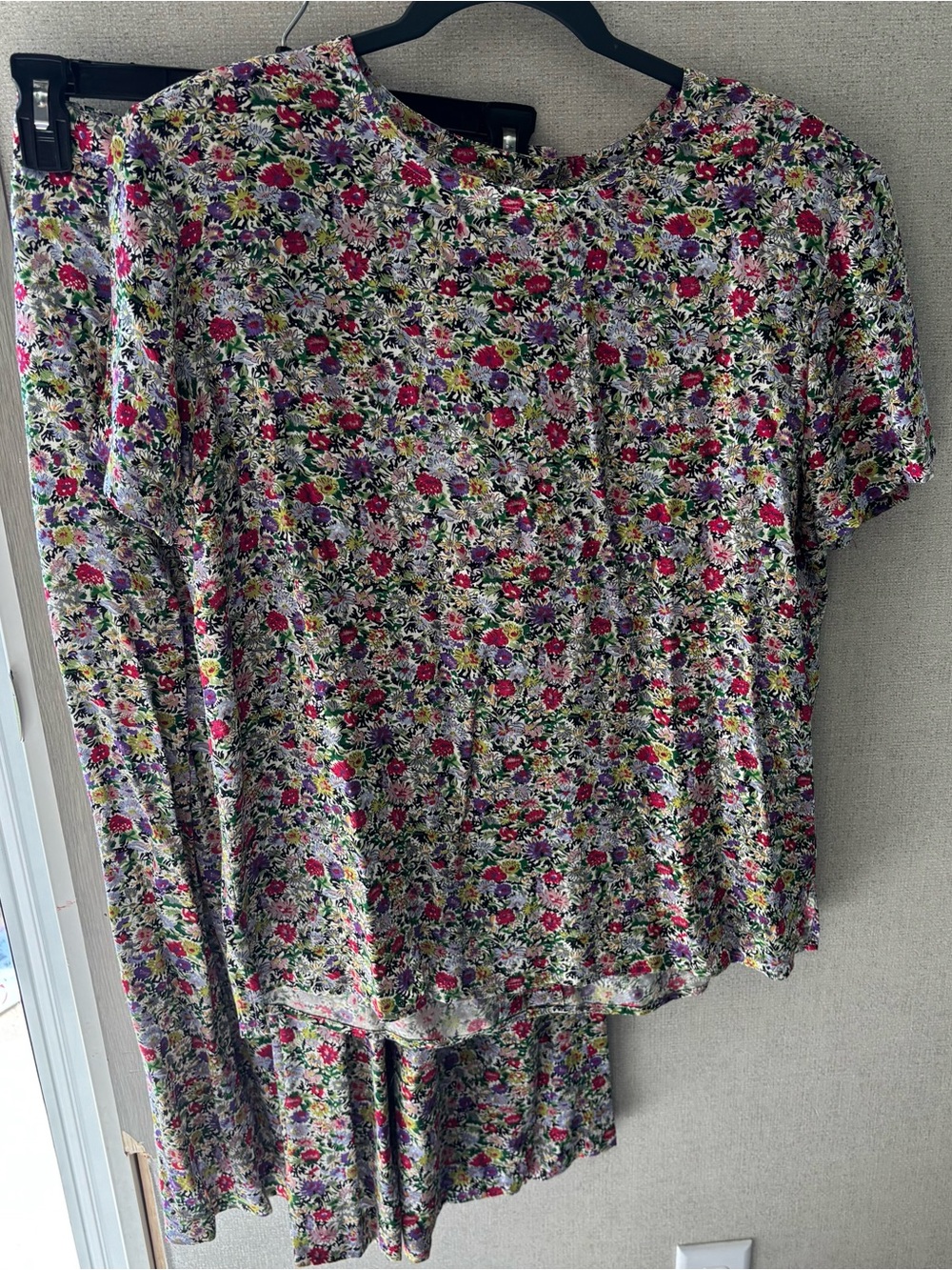 Floral Short Sleeve Top and Skirt Set in Multicolor